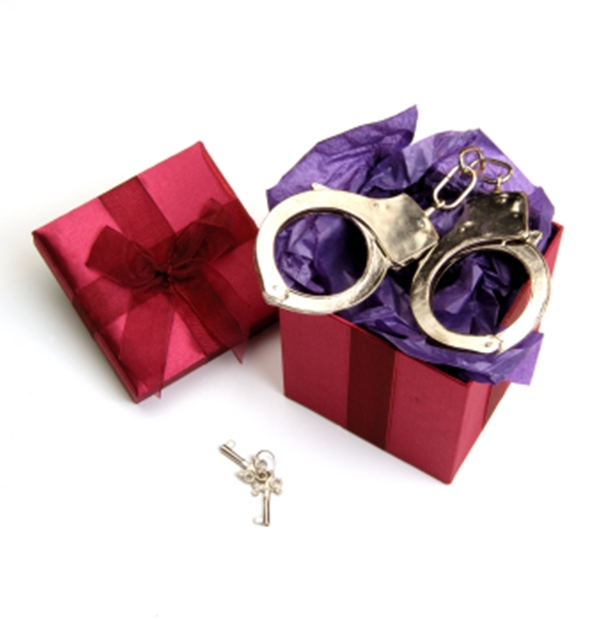 Handcuffs in Gift Box